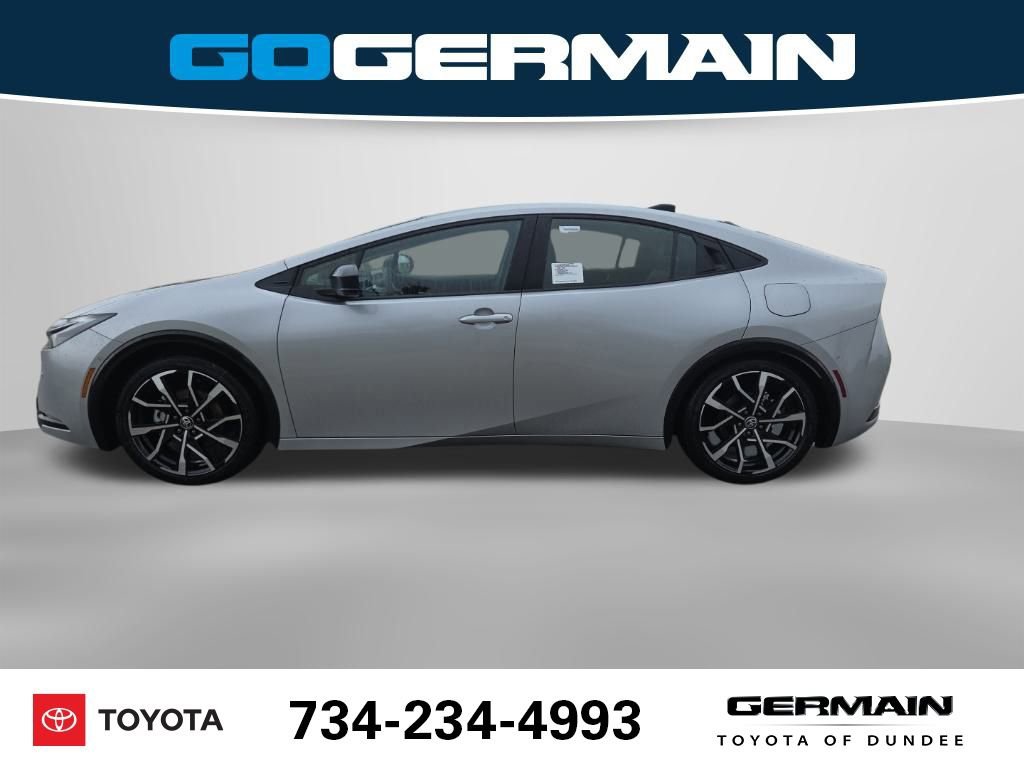 New 2026 Toyota Prius Plug-In Hybrid FWD image 12