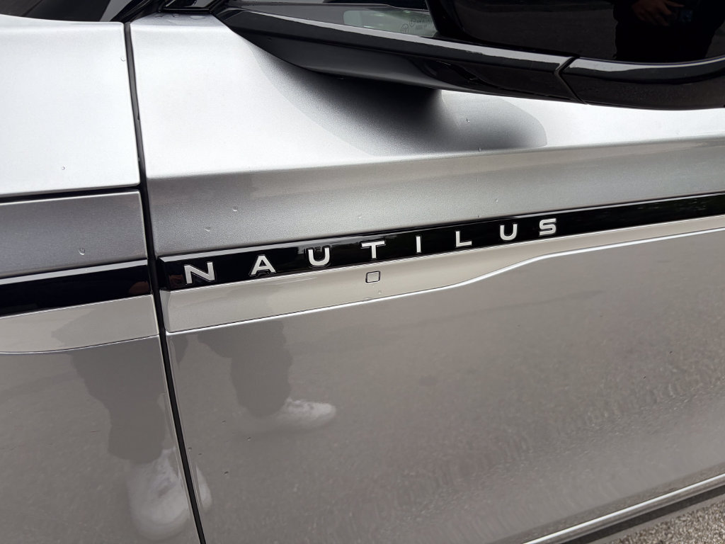 New 2026 Lincoln Nautilus Reserve AWD/4WD image 57