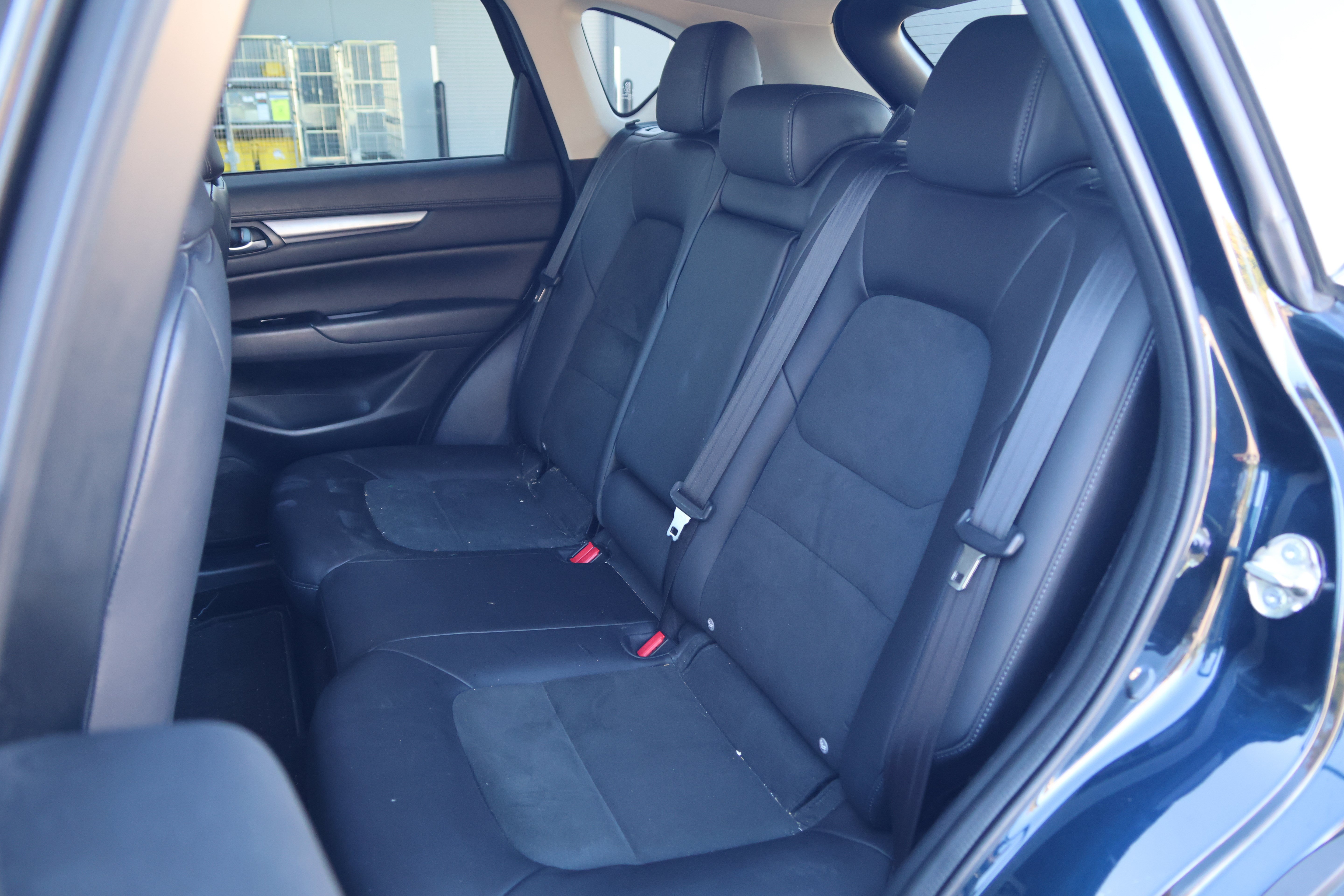 Used 2017 MAZDA CX-5 Touring w/ Preferred Equipment Package FWD image 33