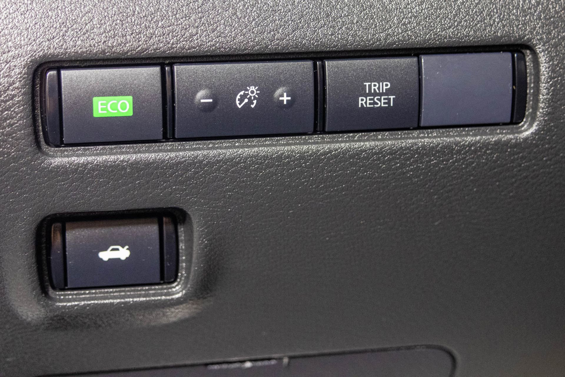 Used 2022 Nissan Sentra S FWD image 31
