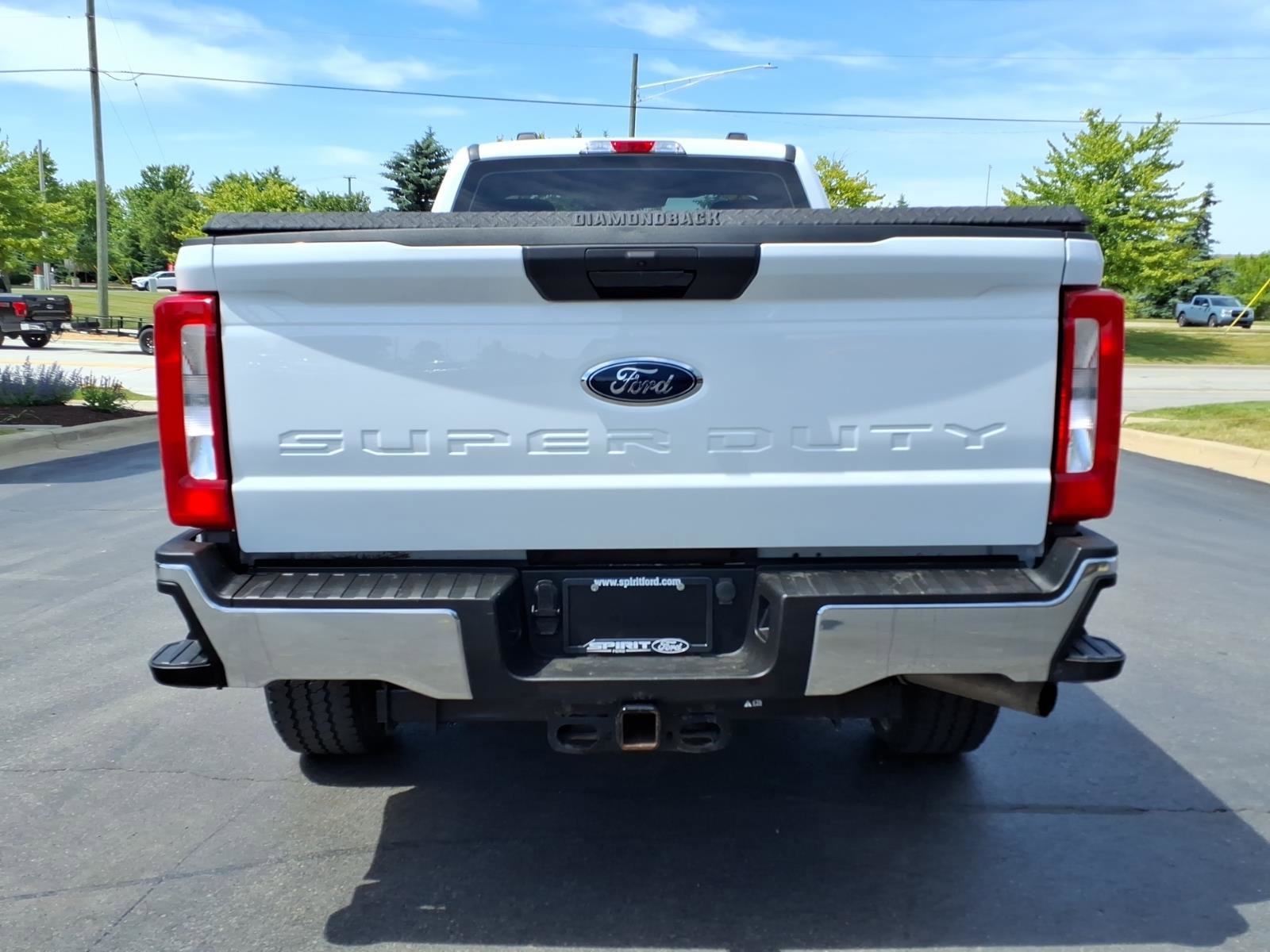 Used 2024 Ford F350 XL w/ FX4 Off-Road Package AWD/4WD image 8
