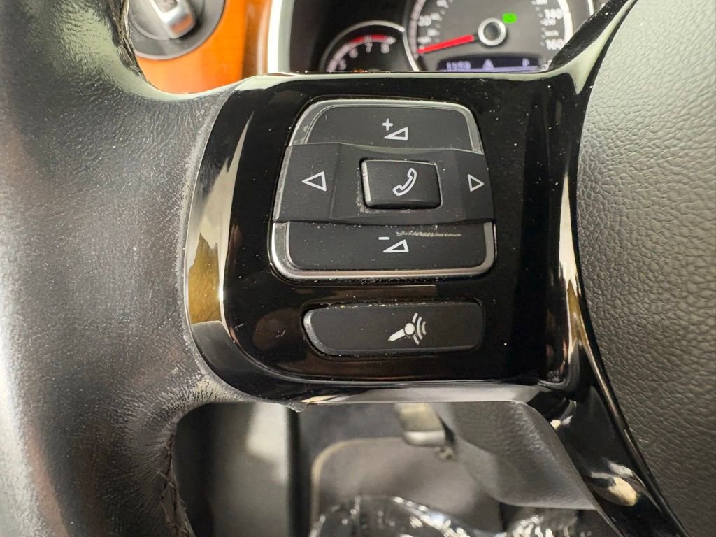 Used 2013 Volkswagen Beetle 2.5 Fender image 18