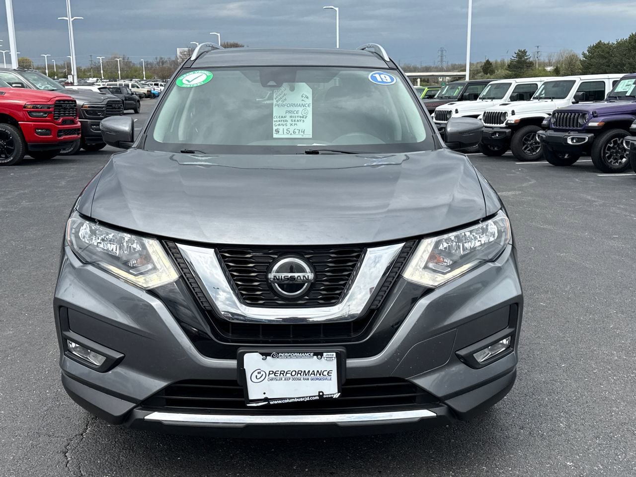 Used 2019 Nissan Rogue SV image 8