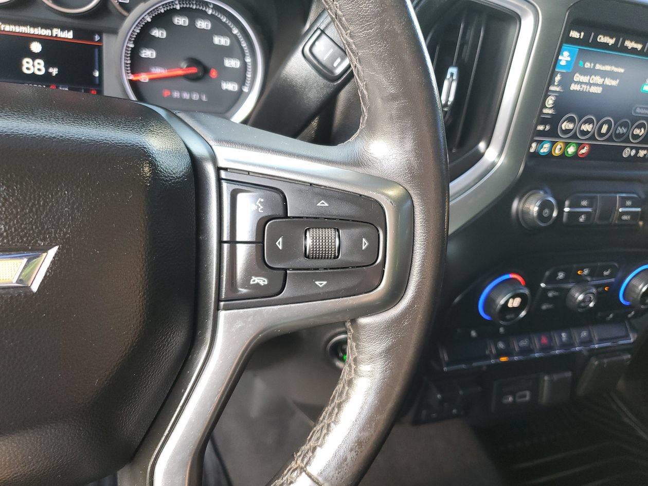 Used 2021 Chevrolet Silverado 1500 LT w/ Convenience Package II AWD/4WD image 30