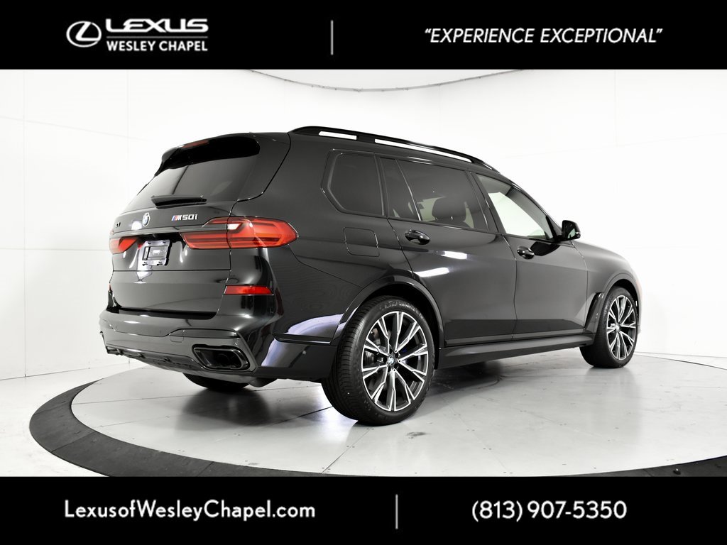 Used 2022 BMW X7 M50i w/ Luxury Seating Package image 6