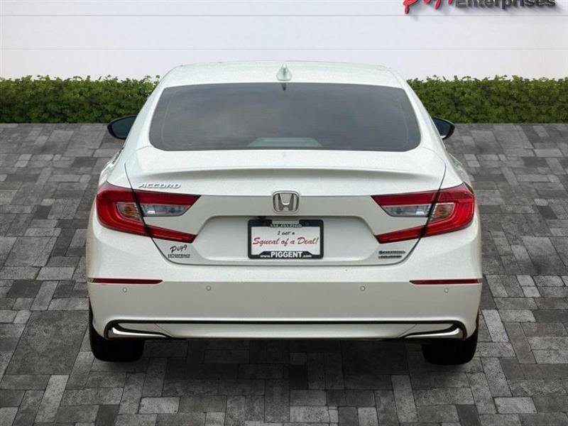 Used 2020 Honda Accord Touring image 10