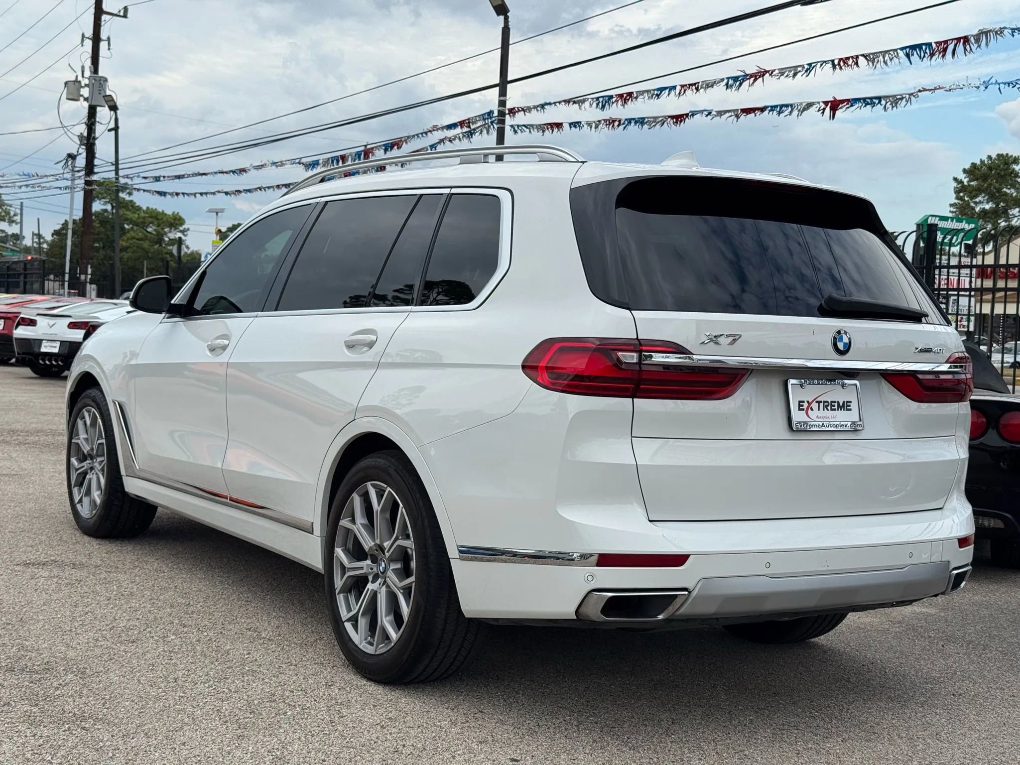 Used 2021 BMW X7 xDrive40i w/ Premium Package image 8