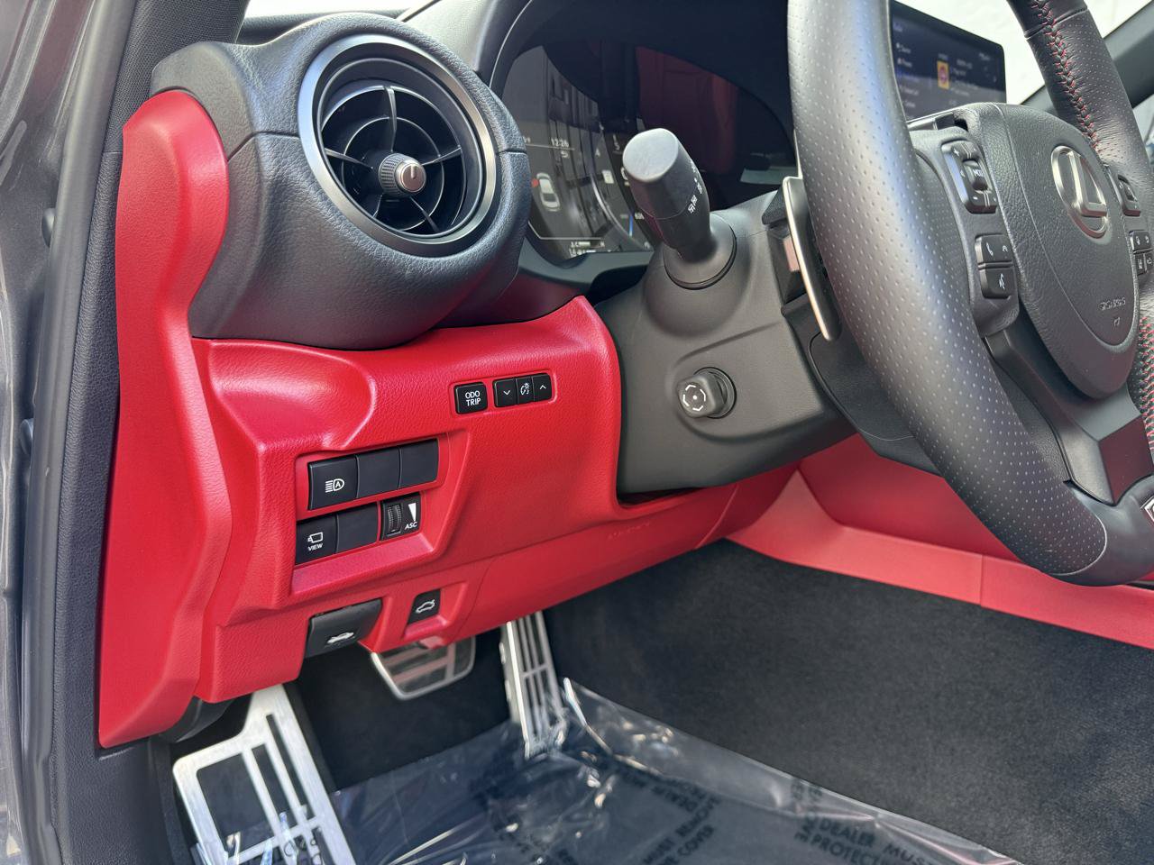Used 2025 Lexus IS 350 F Sport w/ Navigation Package RWD image 15