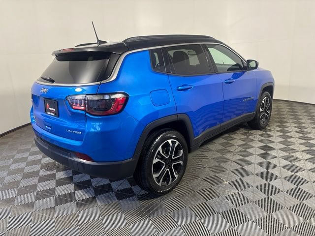 Used 2024 Jeep Compass Limited AWD/4WD image 6