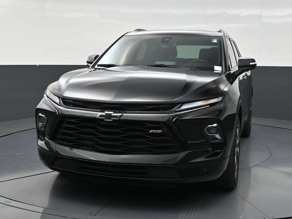 Used 2024 Chevrolet Blazer RS w/ Enhanced Convenience Package FWD image 8