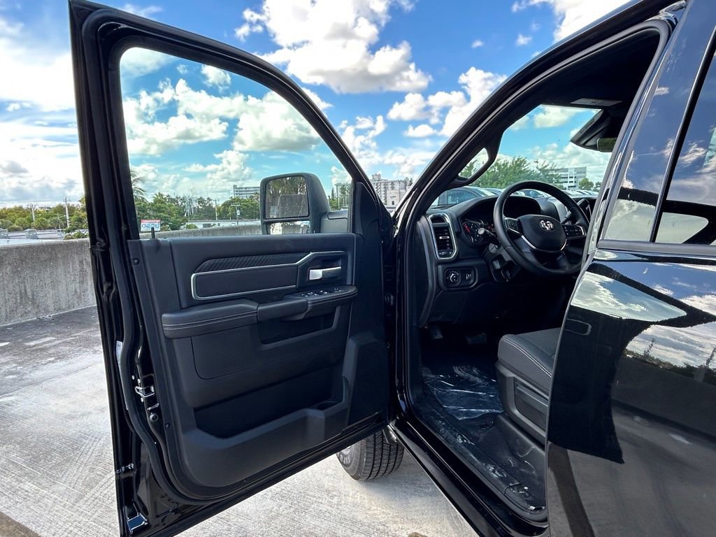 New 2025 RAM 2500 Big Horn image 27