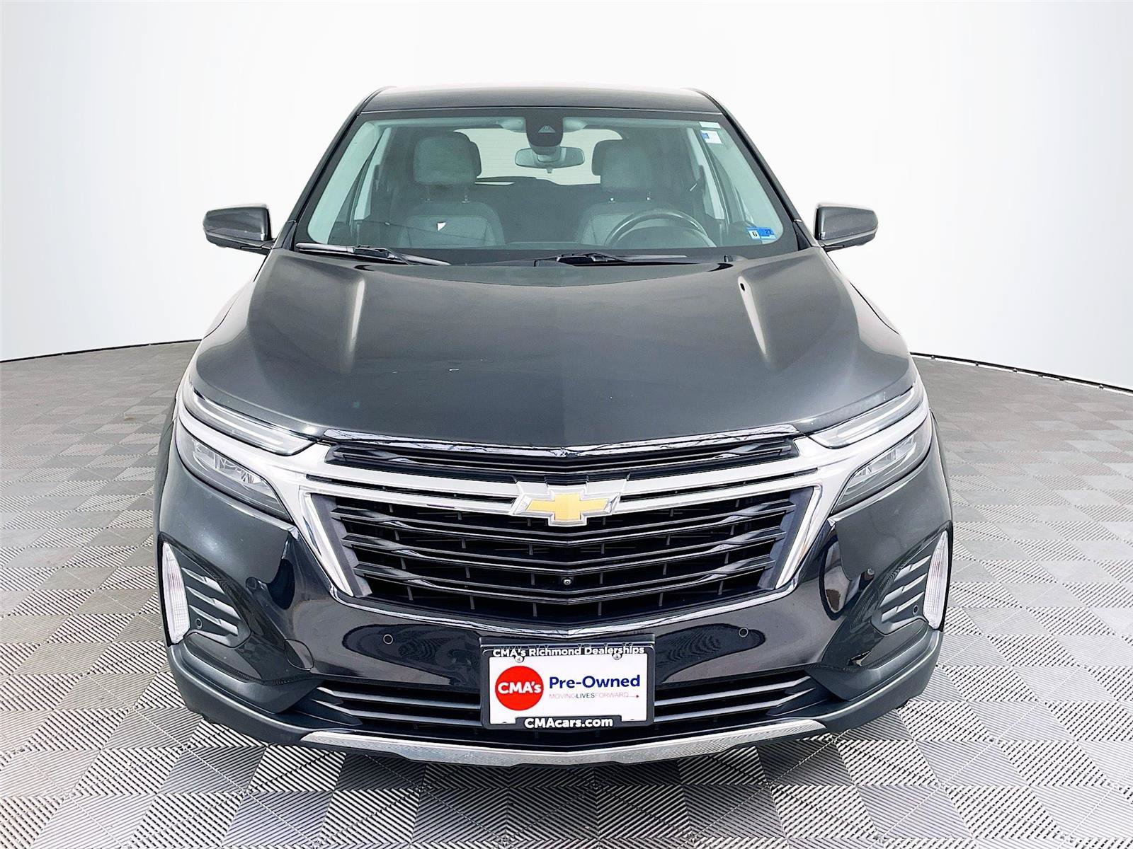 Used 2022 Chevrolet Equinox LT AWD/4WD image 2