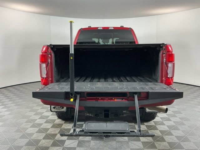 Used 2021 Ford F350 Lariat w/ Tremor Off-Road Package AWD/4WD image 8