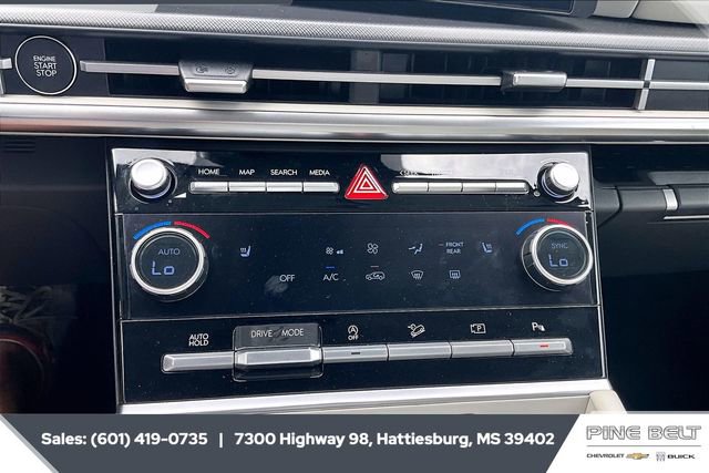 Used 2025 Hyundai Santa Fe SEL image 23