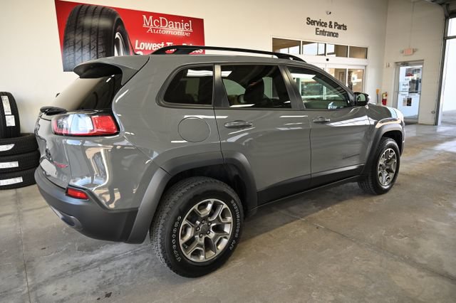 Used 2022 Jeep Cherokee Trailhawk AWD/4WD image 5