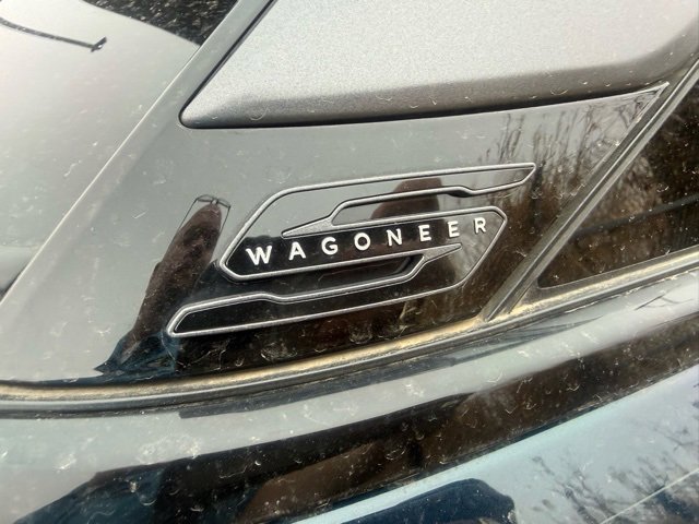 Used 2025 Jeep Wagoneer S Limited image 8