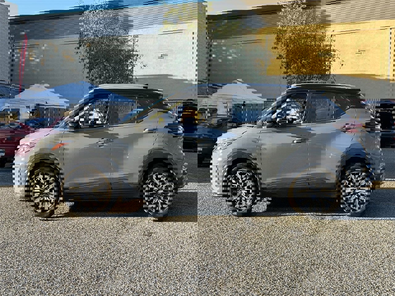 Certified 2023 Nissan Kicks SV image 3