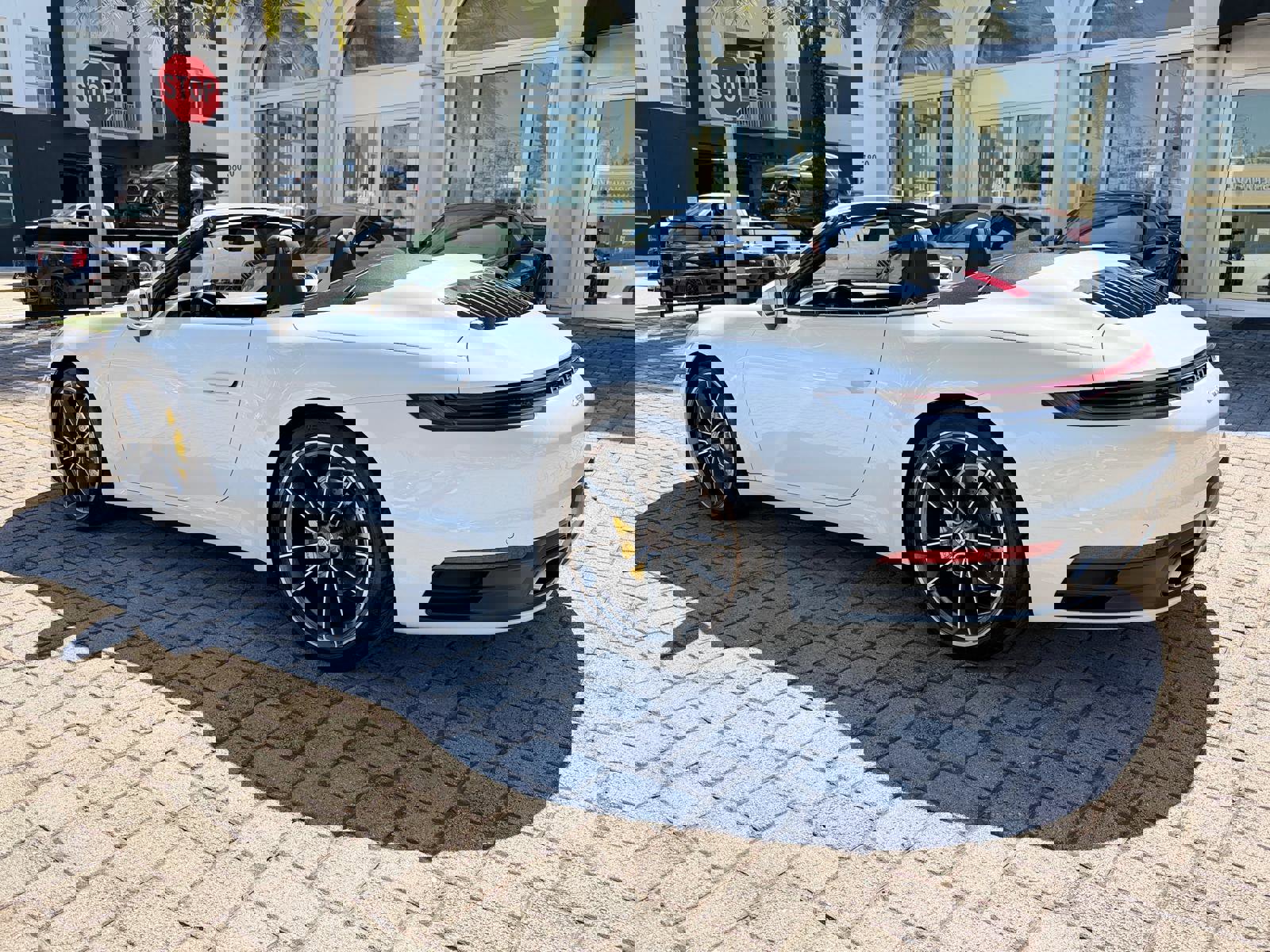 Used 2023 Porsche 911 Carrera image 18