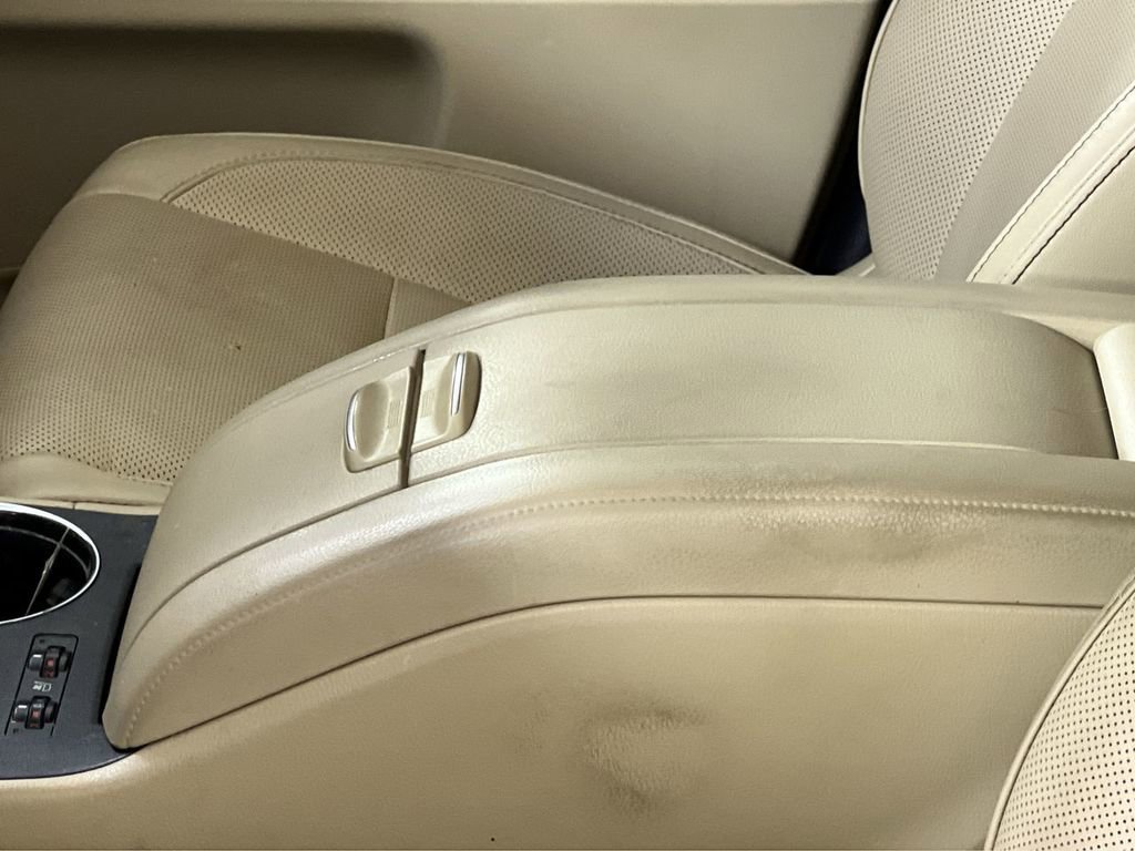 Used 2018 Toyota Highlander Limited Platinum image 21