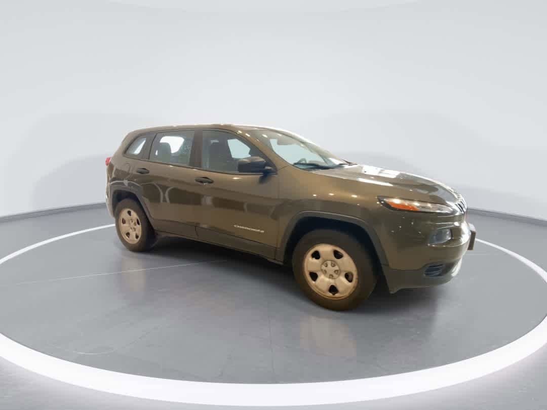 Used 2015 Jeep Cherokee Sport AWD/4WD image 2