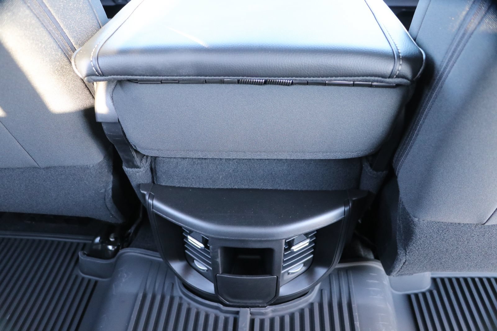 New 2026 RAM 2500 Tradesman AWD/4WD image 31