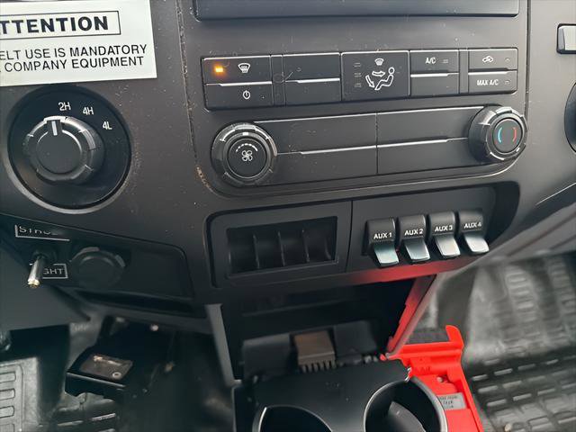 Used 2015 Ford F550 4x4 Crew Cab Super Duty image 19