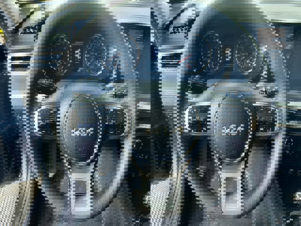 Certified 2024 Kia K5 LXS image 15