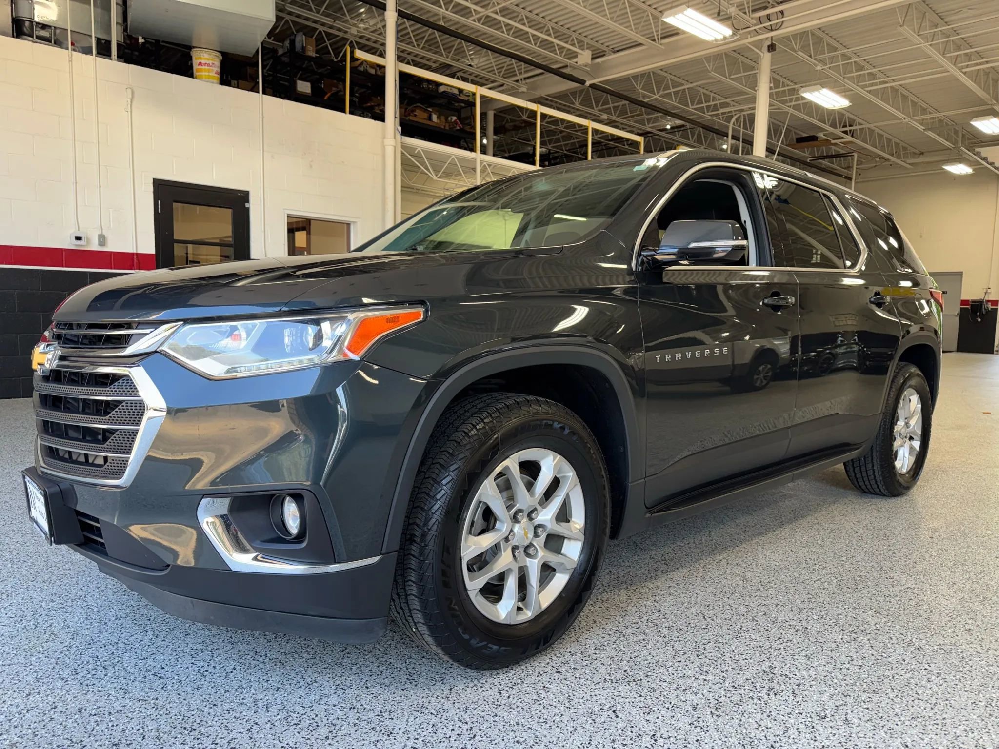 Used 2018 Chevrolet Traverse LT image 4