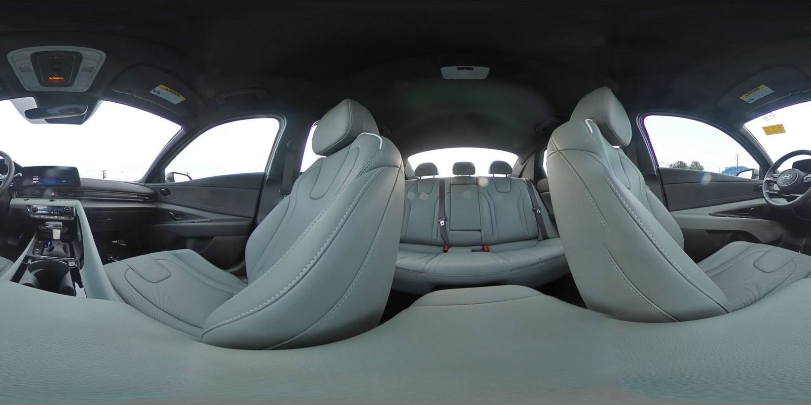 Used 2025 Hyundai Elantra Limited image 42