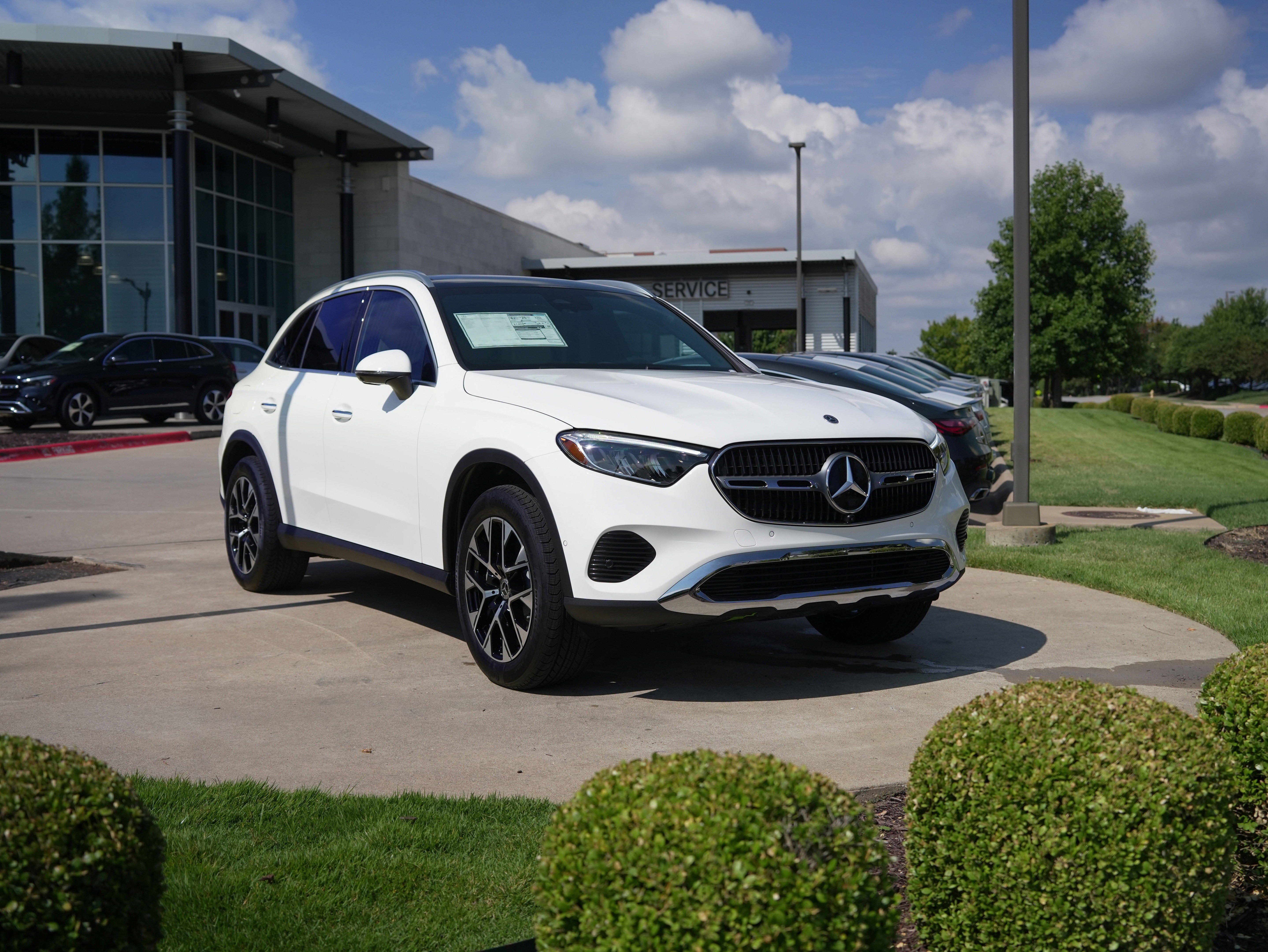 New 2026 Mercedes-Benz GLC 350e 4MATIC