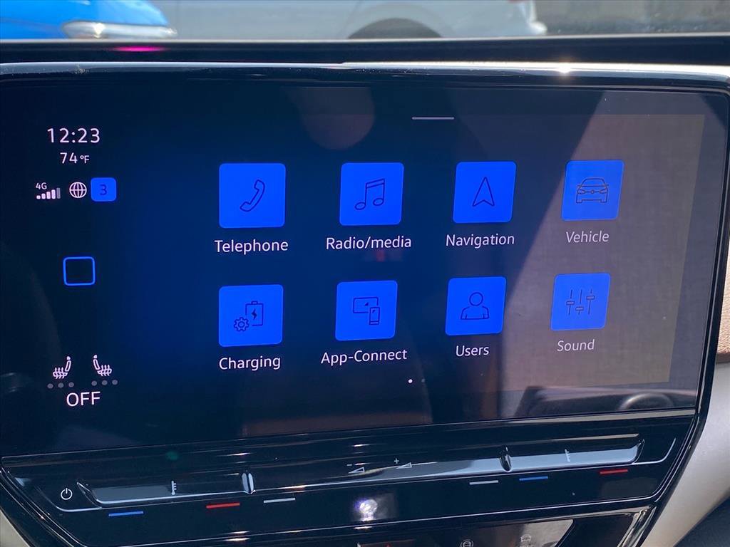 Certified 2023 Volkswagen ID.4 Pro image 12