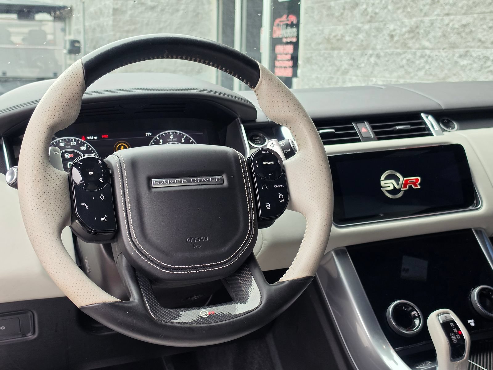 Used 2020 Land Rover Range Rover Sport SVR AWD/4WD image 9