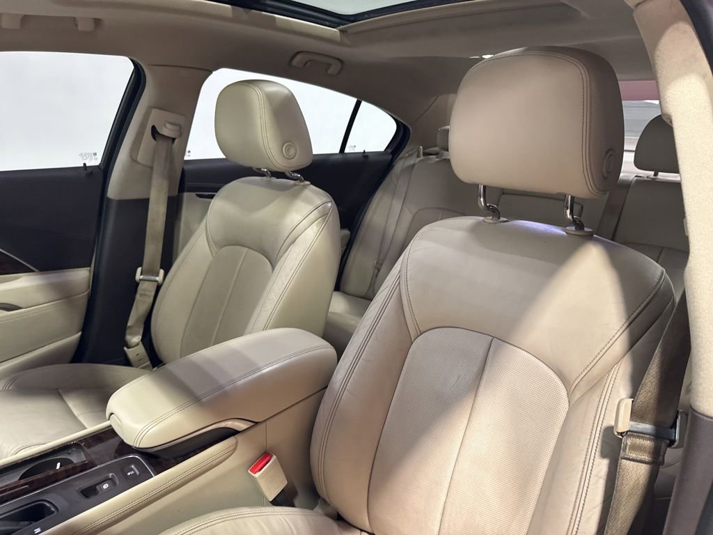 Used 2015 Buick LaCrosse Premium w/ Driver Confidence Package #1 image 26