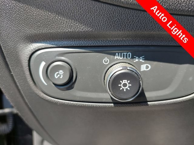 Used 2024 Chevrolet Equinox LS FWD image 16