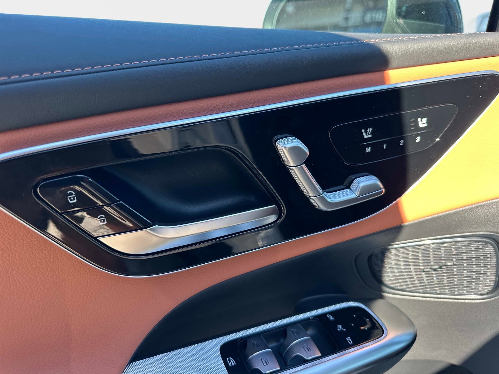 New 2026 Mercedes-Benz GLC 43 AMG AMG  43 4MATIC SUV image 18