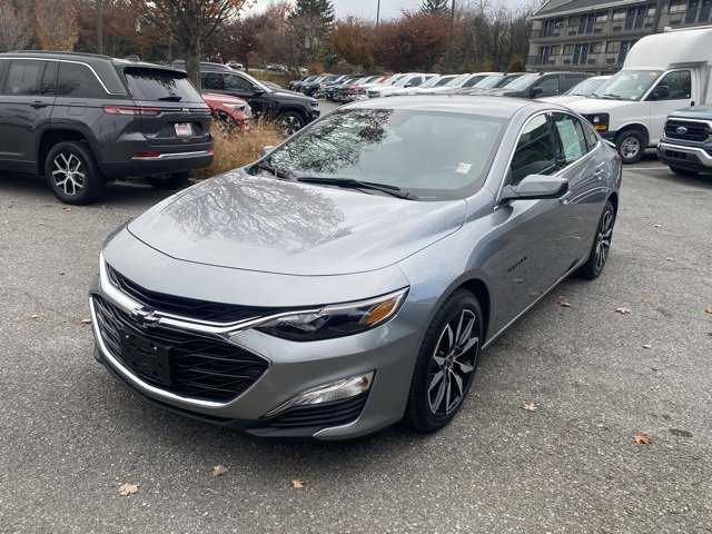 Used 2025 Chevrolet Malibu RS image 1