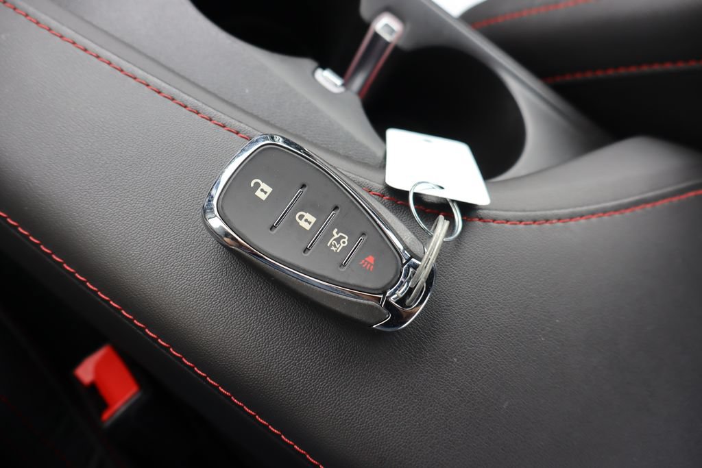 Used 2022 Chevrolet Camaro ZL1 RWD image 34