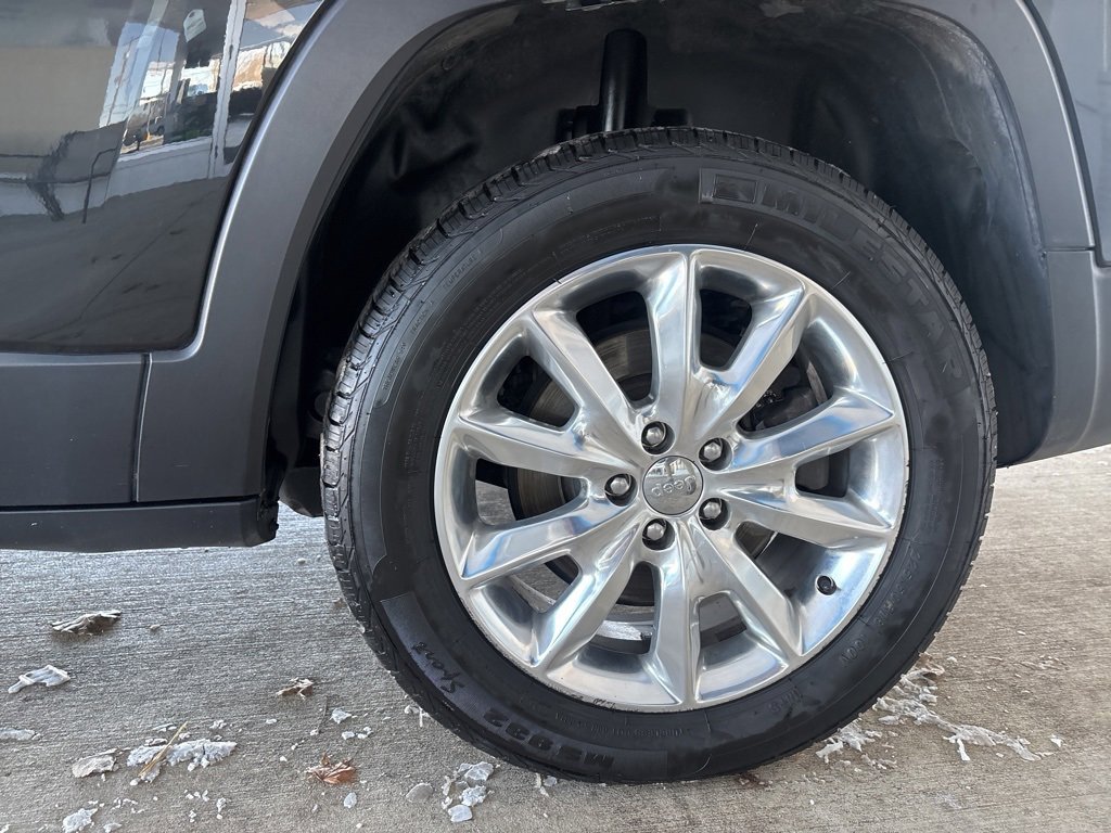 Used 2016 Jeep Cherokee Limited image 36