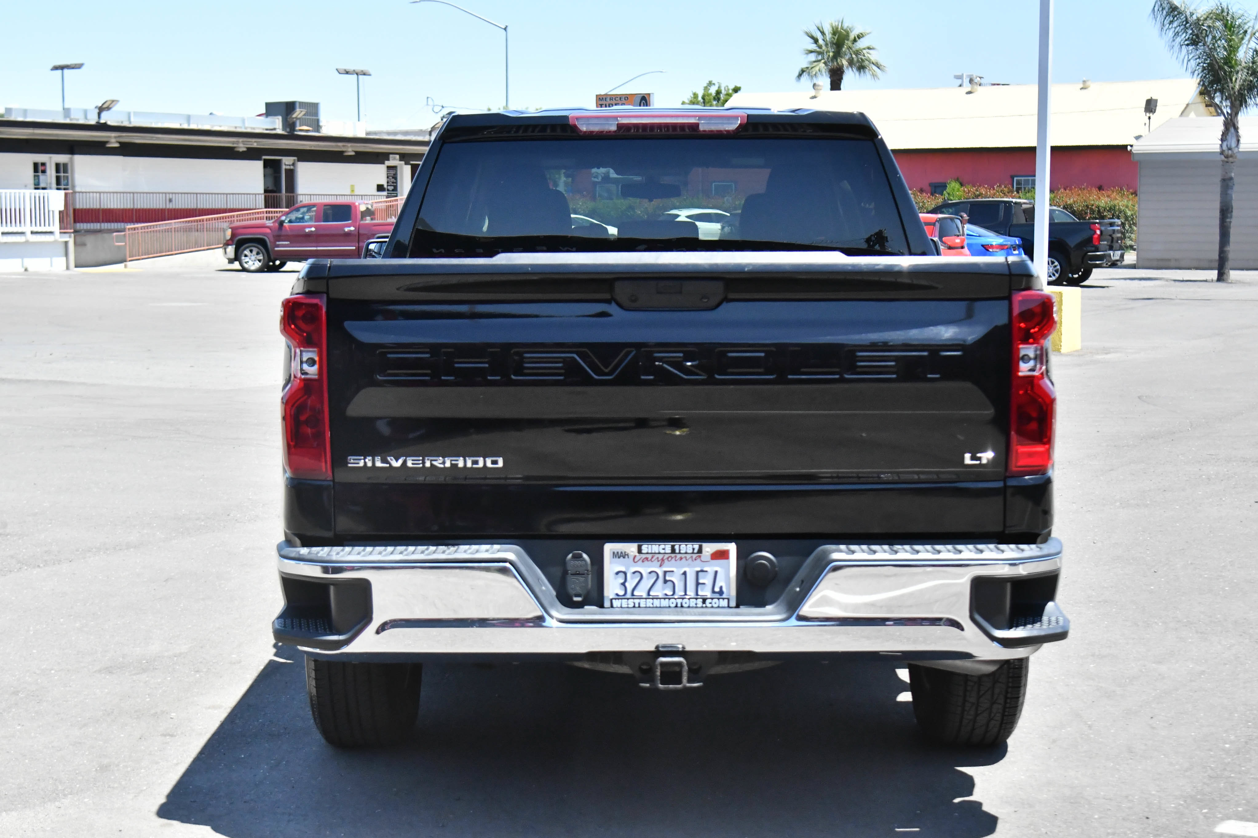 Used 2022 Chevrolet Silverado 1500 LT RWD image 7