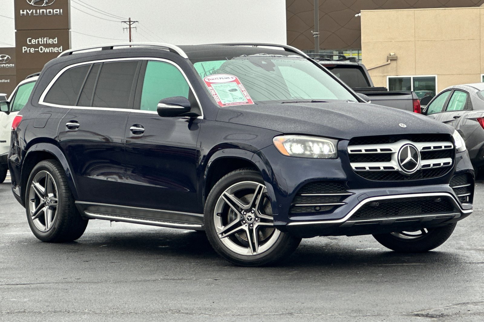 Used 2022 Mercedes-Benz GLS 450 4MATIC w/ AMG Line Exterior image 2