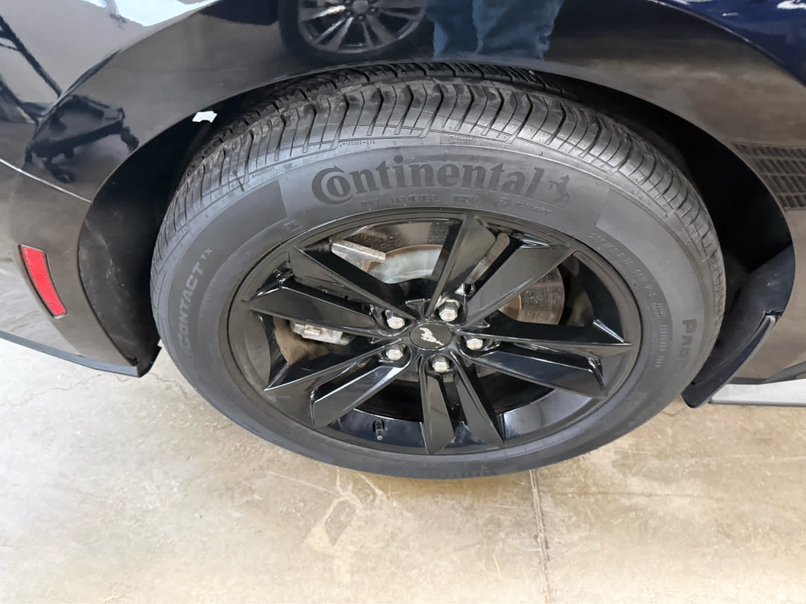 Used 2024 Ford Mustang GT RWD image 32