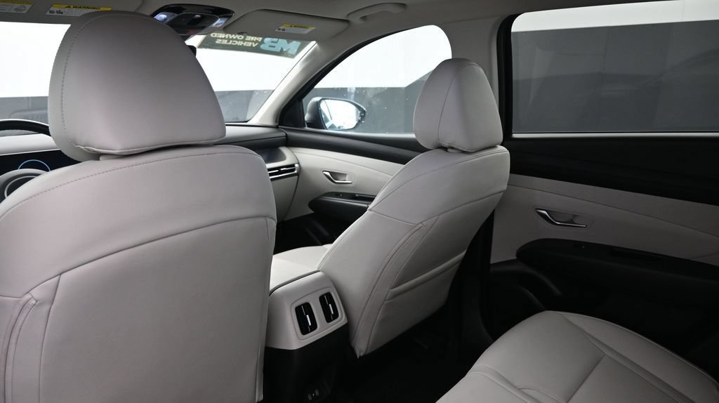 Used 2025 Hyundai Tucson SEL FWD image 22