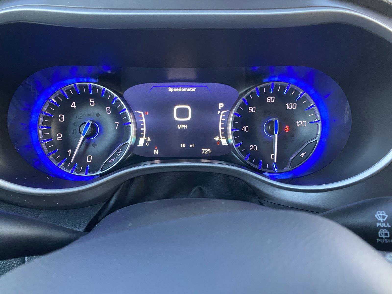 New 2026 Chrysler Pacifica Select FWD image 15