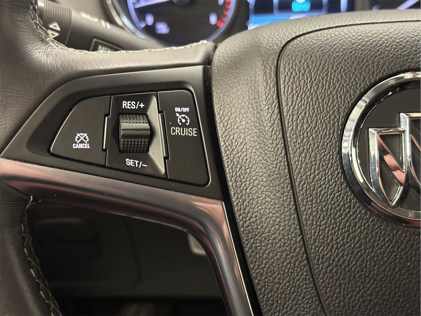 Used 2018 Buick Encore Preferred image 14