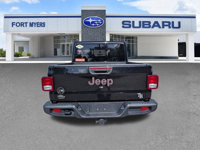 Used 2023 Jeep Gladiator Sport AWD/4WD image 5
