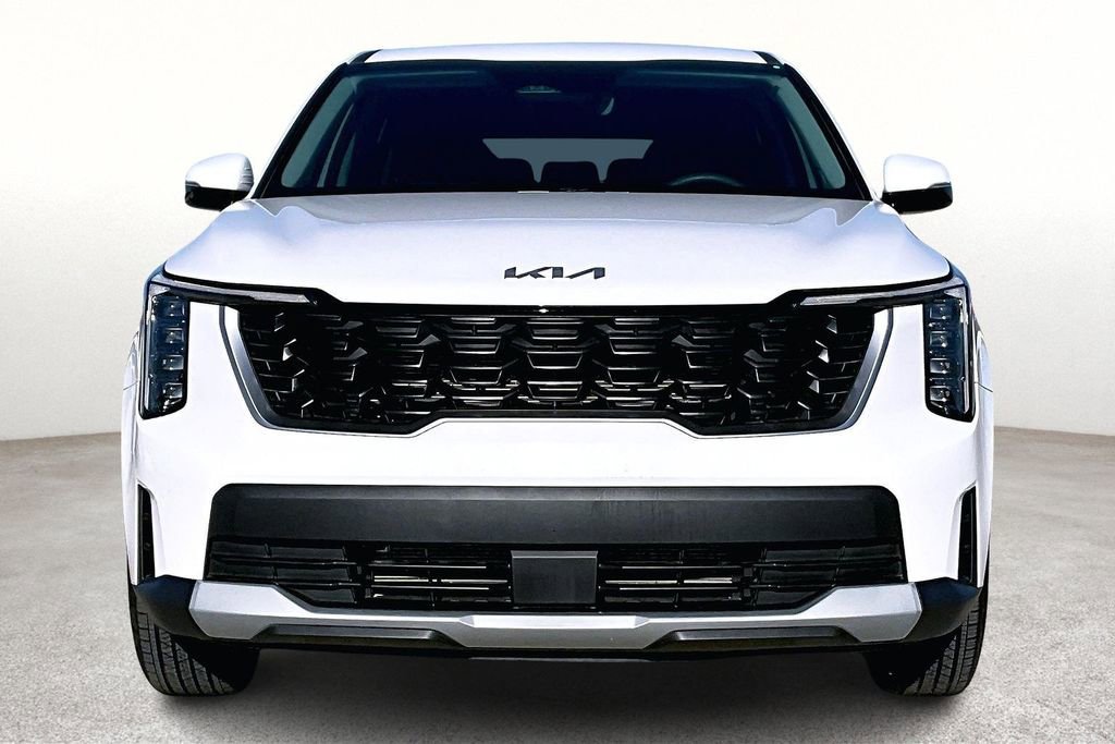 Used 2025 Kia Sorento LX image 5