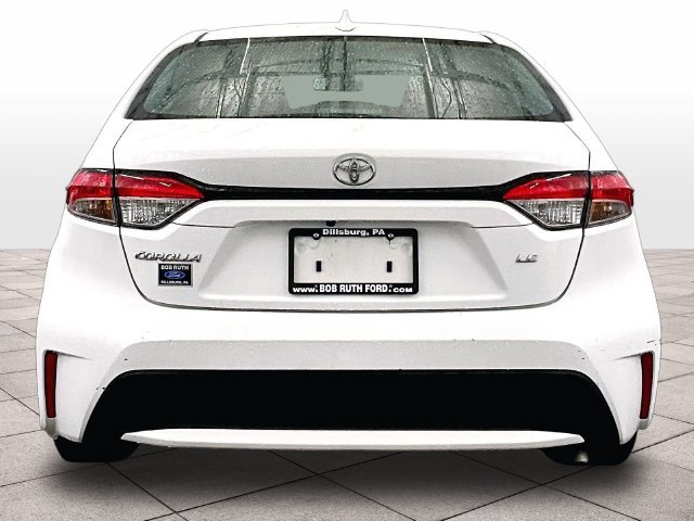 Used 2022 Toyota Corolla LE FWD image 4