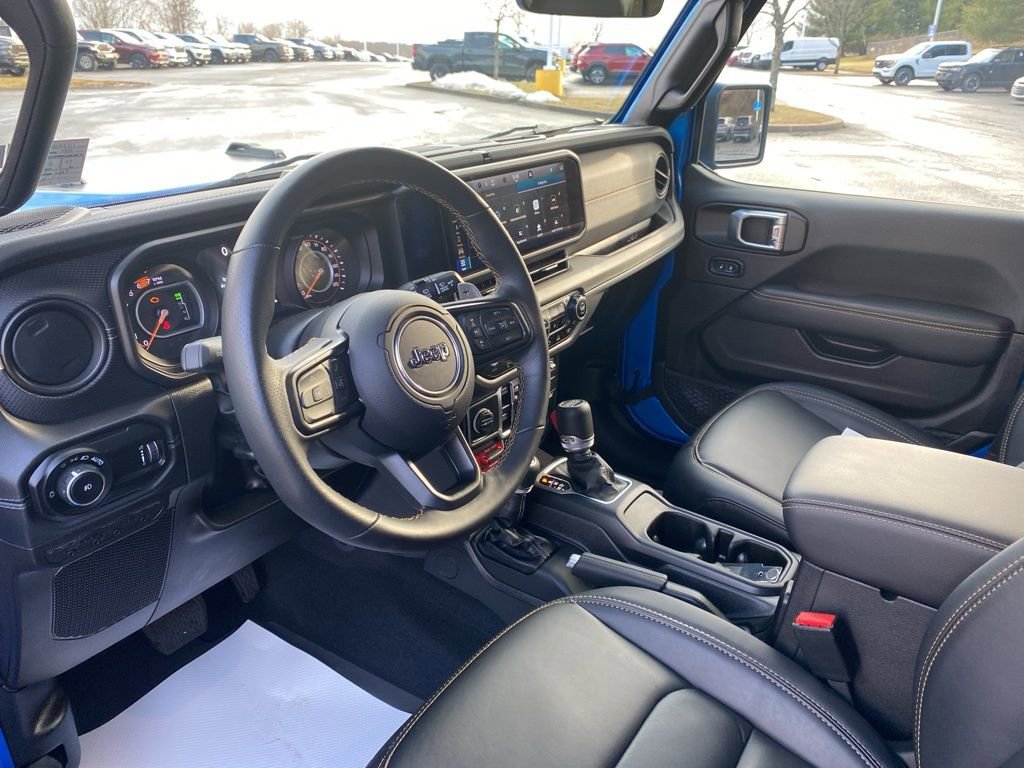 Used 2024 Jeep Wrangler Unlimited Rubicon 392 image 28