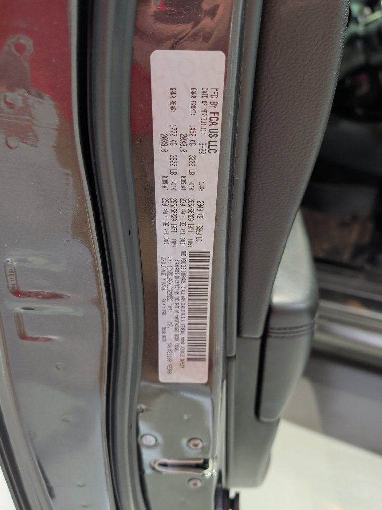 Used 2020 Dodge Durango SXT AWD/4WD image 17