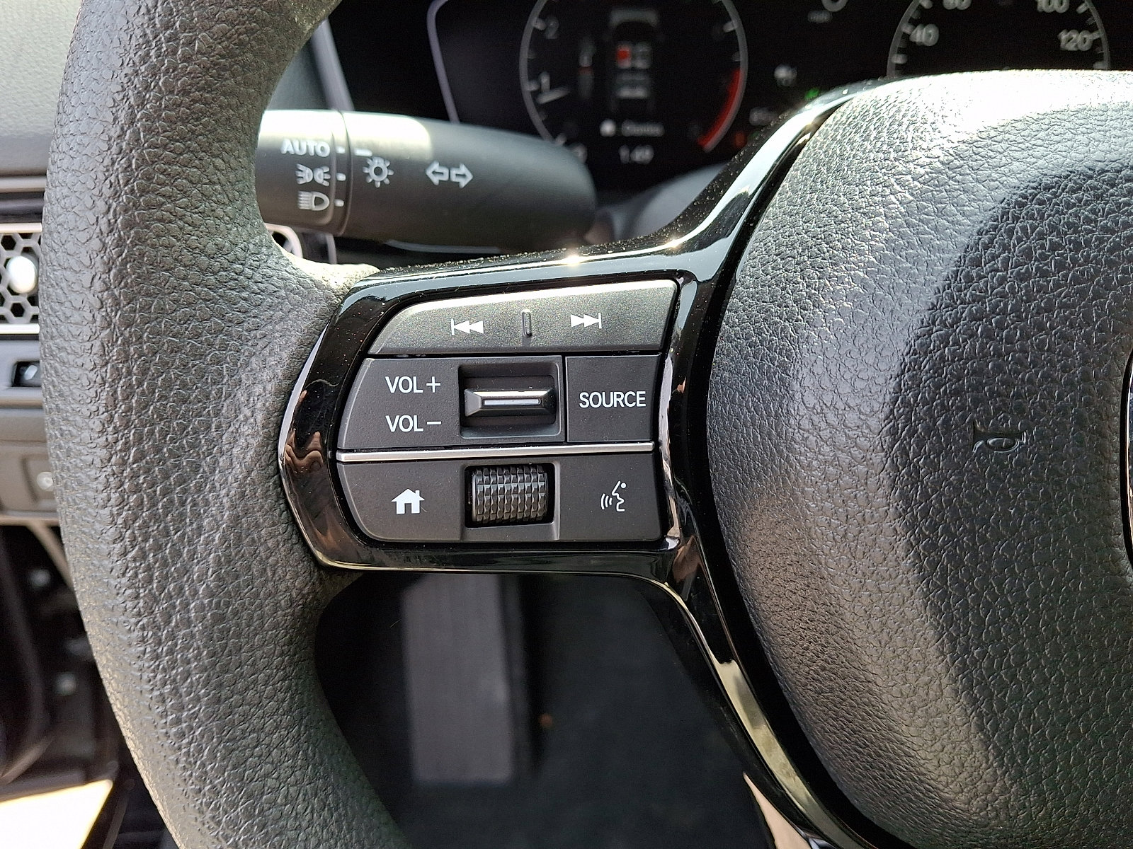 Used 2023 Honda Civic LX image 21